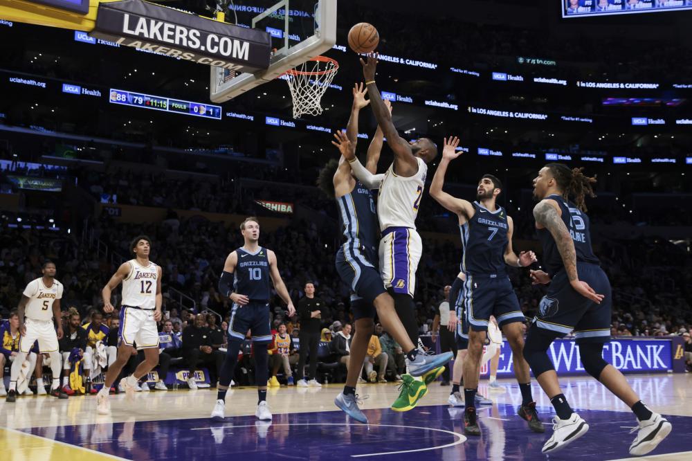 端的比赛形 端的比赛形